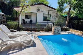 Chalet Céntrico con Pileta
